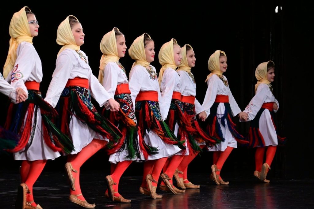 Ansambli – ЈУ-ЛИРА
